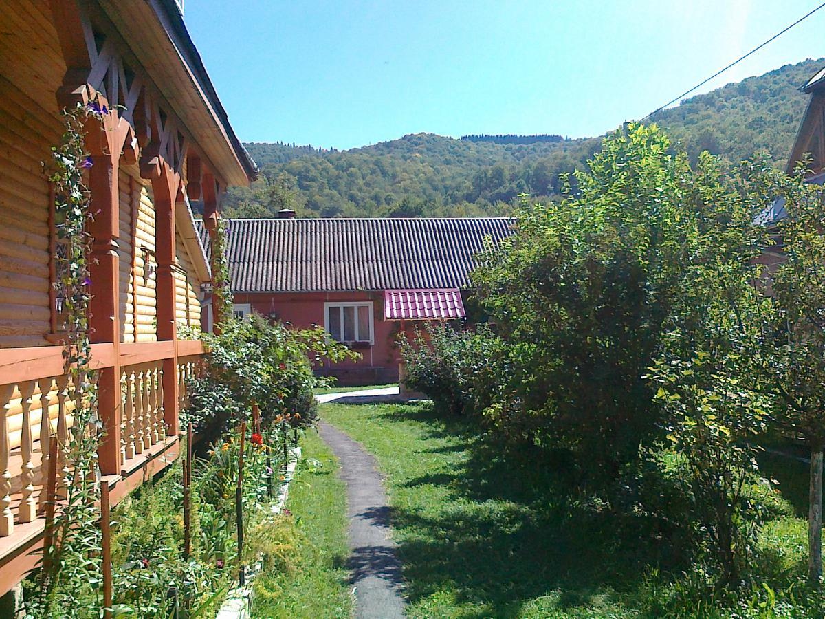 Borgaza Hotel Yaremche Exterior foto